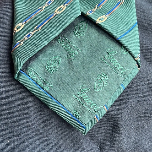 GUCCI tie - Picture 4 of 7